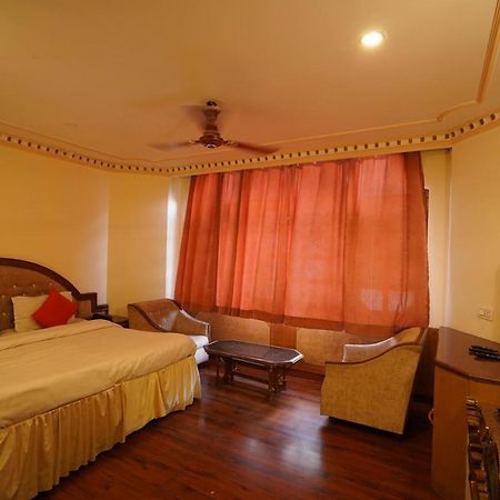 Royal Palace Resort Bhagsunag Dharamshala Exterior photo