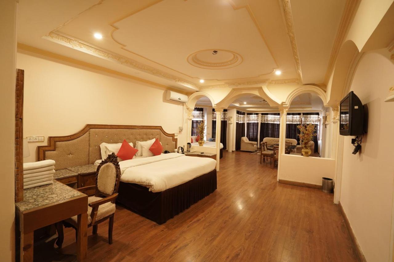 Royal Palace Resort Bhagsunag Dharamshala Exterior photo
