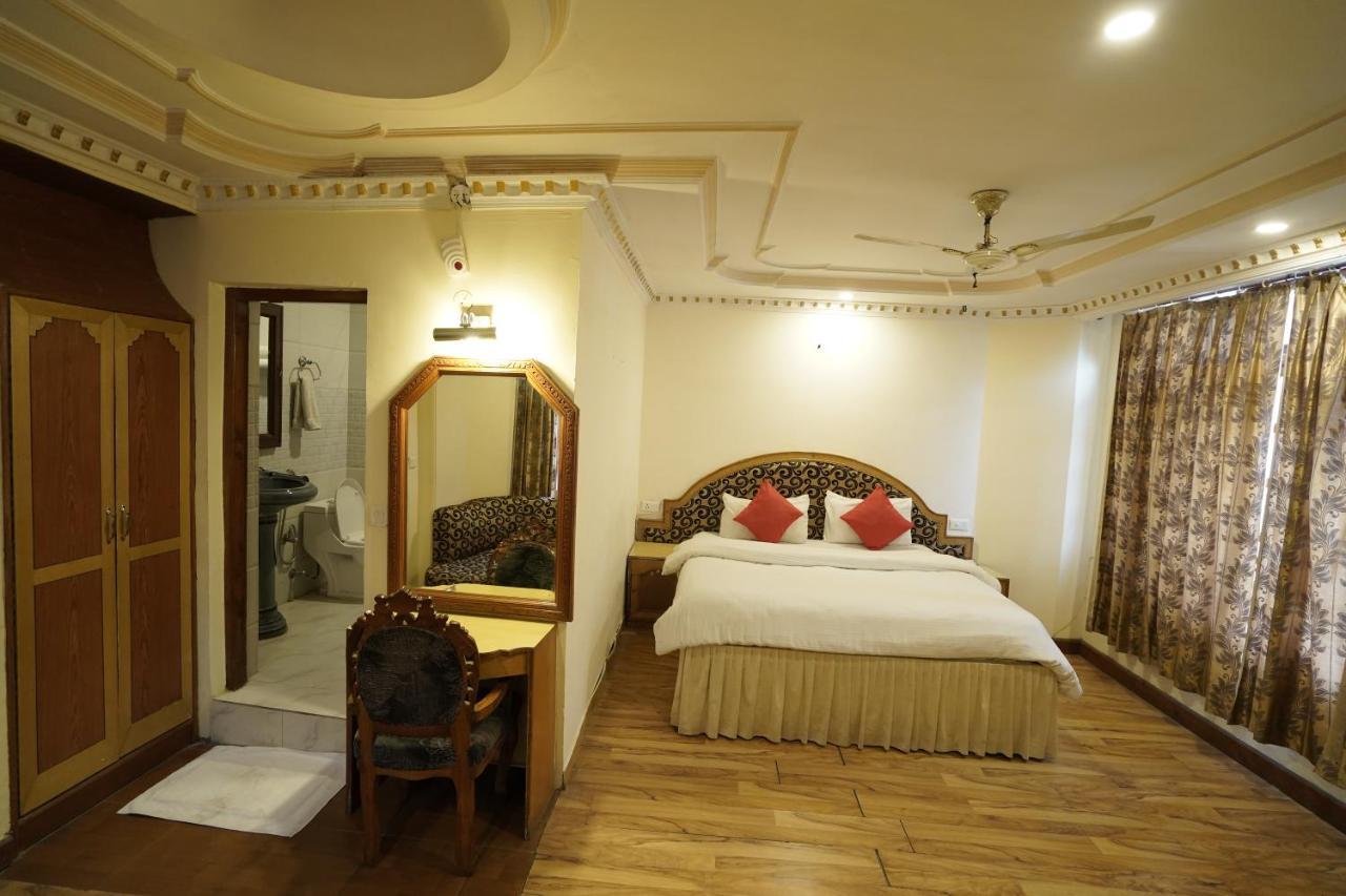 Royal Palace Resort Bhagsunag Dharamshala Exterior photo